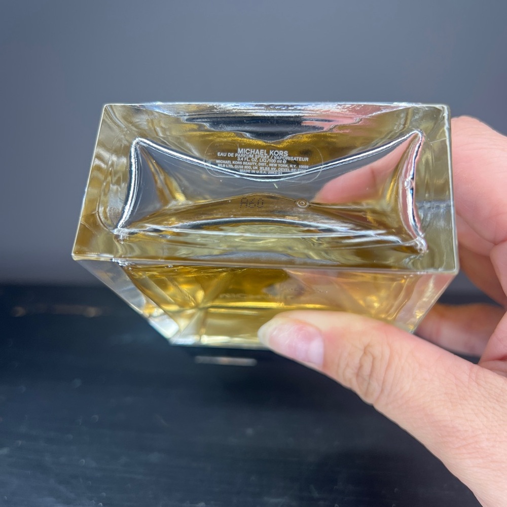 Perfume Bundle - Picture 13 of 15